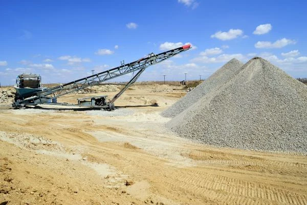 Global Gravel and Crushed Stone Market to Reach 12,950M Tons by 2030